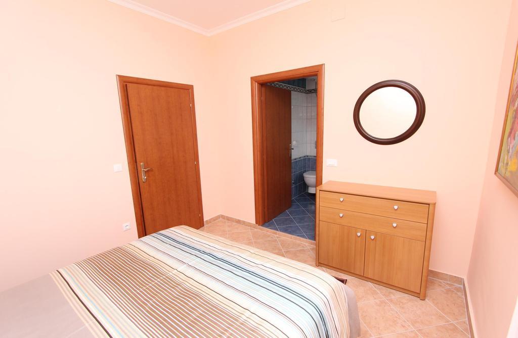 Apartments Casa Menis Ρόβινι Εξωτερικό φωτογραφία